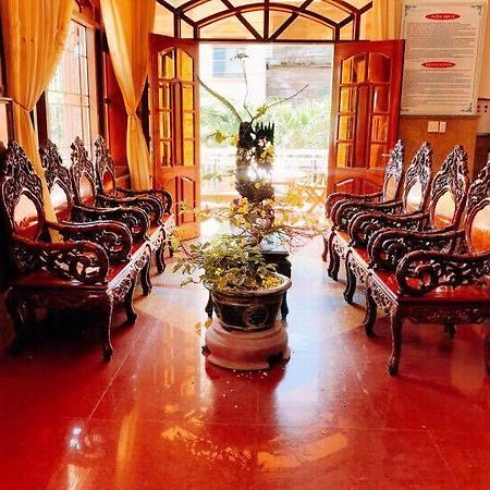 Lucky Hotel Quy Nhon Buitenkant foto