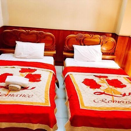 Lucky Hotel Quy Nhon Buitenkant foto